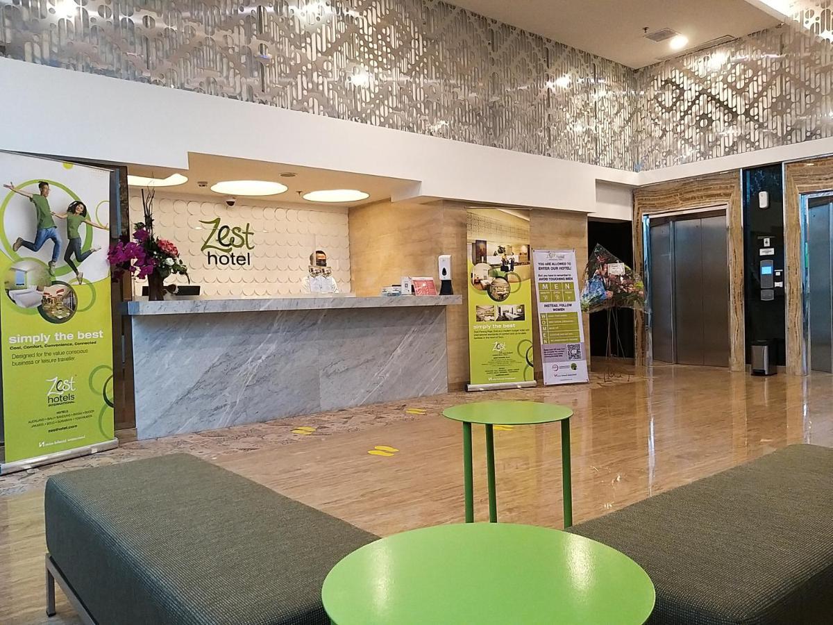 Zest Parang Raja Solo By Swiss-Belhotel International Bonorejo Exteriör bild