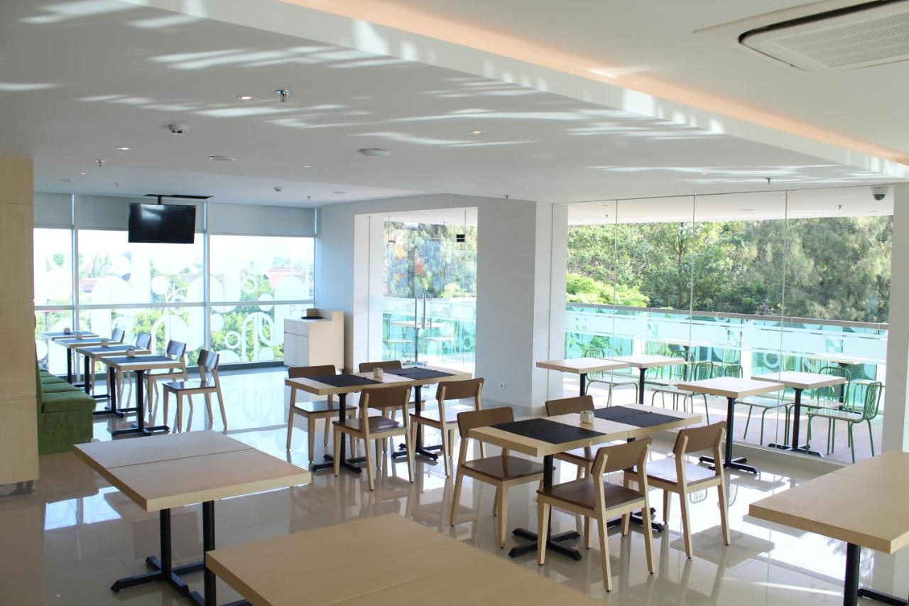 Zest Parang Raja Solo By Swiss-Belhotel International Bonorejo Exteriör bild