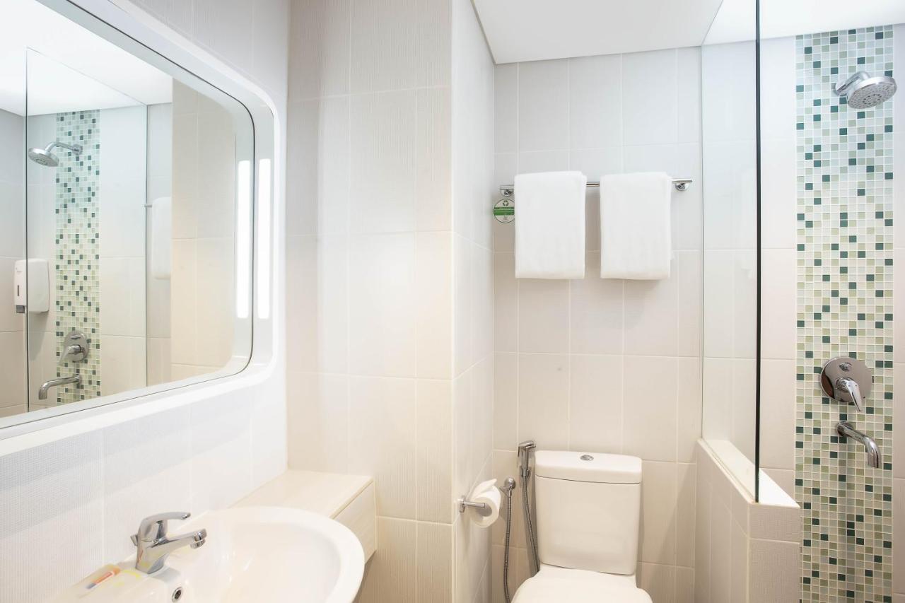 Zest Parang Raja Solo By Swiss-Belhotel International Bonorejo Exteriör bild
