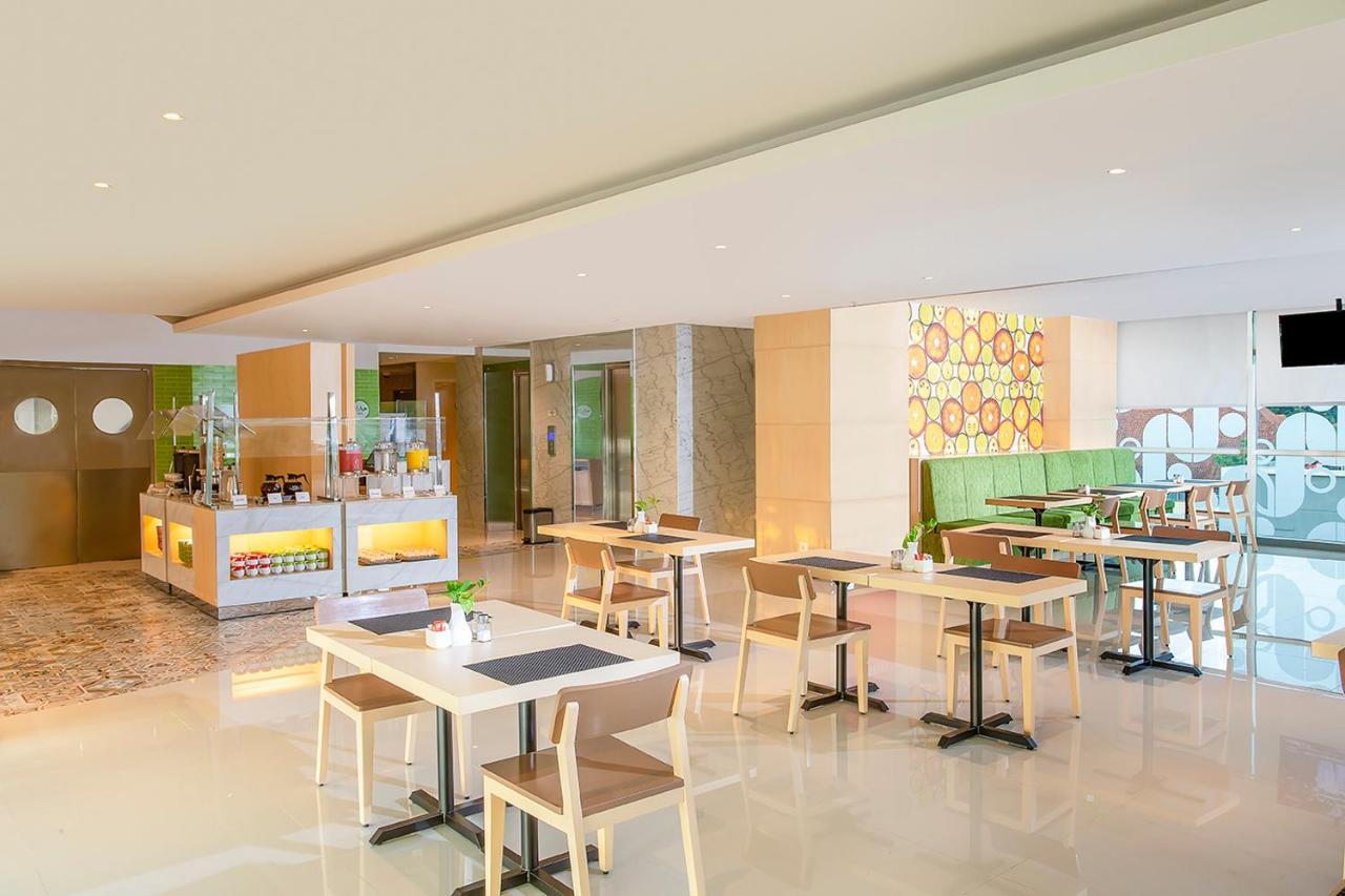 Zest Parang Raja Solo By Swiss-Belhotel International Bonorejo Exteriör bild
