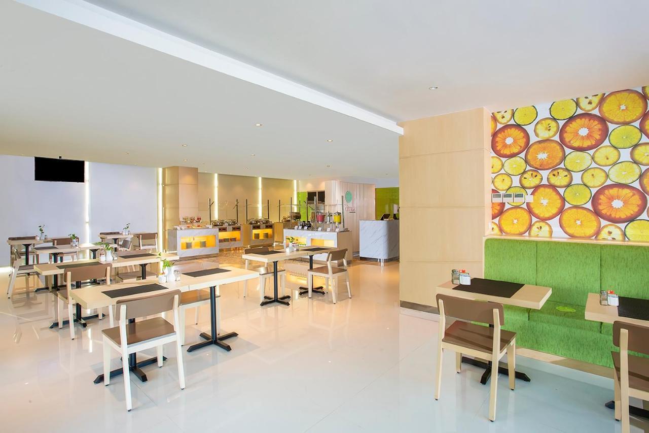Zest Parang Raja Solo By Swiss-Belhotel International Bonorejo Exteriör bild